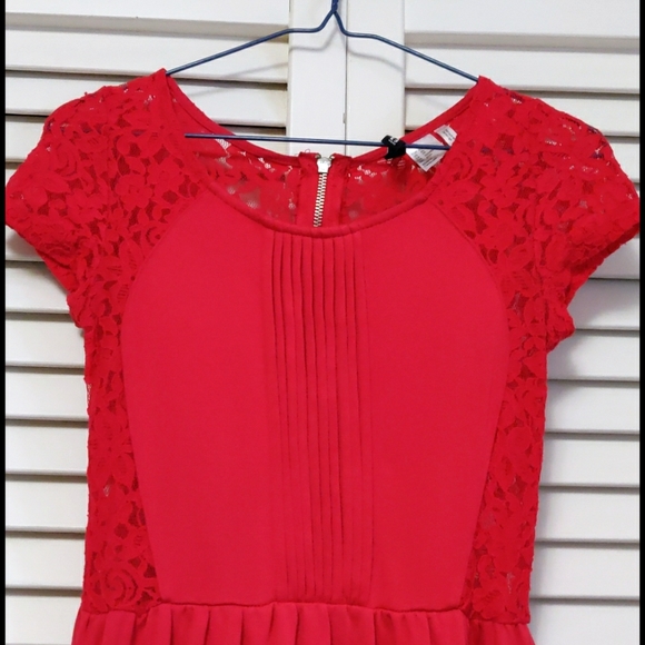 H&M Lace Back/Sleeves Red Skater Dress - Picture 3 of 7